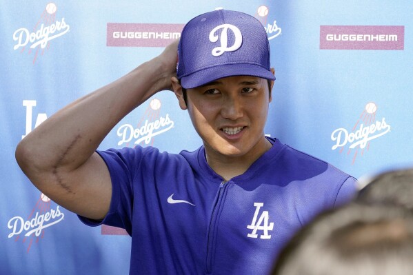 Shohei Ohtani, pemain bintang asal Jepang, bukan hanya seorang atlet luar biasa, tetapi juga ikon budaya yang menguasai setiap sudut Jepang.